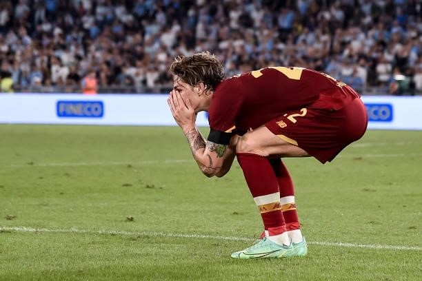 Nicolo' Zaniolo of AS Roma looks dejected during the Serie A match between SS Lazio and AS Roma at Stadio Olimpico, Rome, Italy on 26 September 2021.