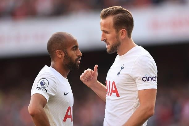 Harry Kane and Lucas Moura of Tottenham Hotspur during the Premier League match between Arsenal and Tottenham Hotspur at Emirates Stadium on...