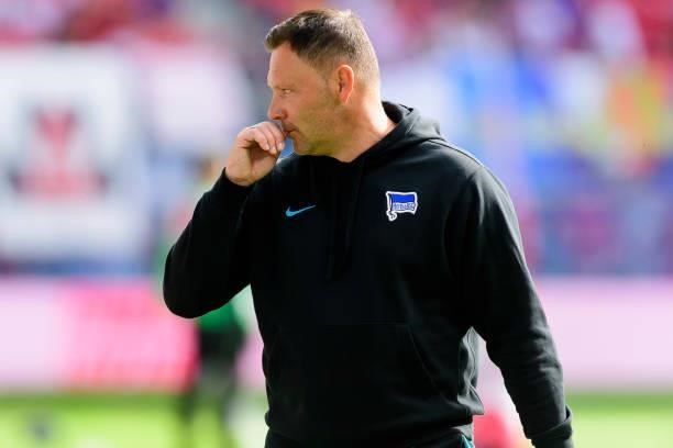 Head coach Pal Dardai of Hertha BSC looks on prior to the Bundesliga match between RB Leipzig and Hertha BSC at Red Bull Arena on September 25, 2021...