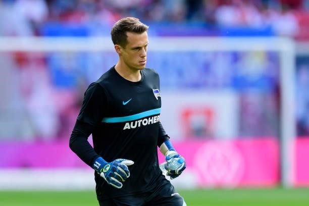 Goalkeeper Alexander Schwolow of Hertha BSC looks on prior to the Bundesliga match between RB Leipzig and Hertha BSC at Red Bull Arena on September...
