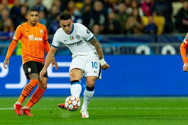 Lautaro Martinez of FC Internazionale controls the ball during the UEFA Champions League group D match between Shakhtar Donetsk and Inter at Metalist...