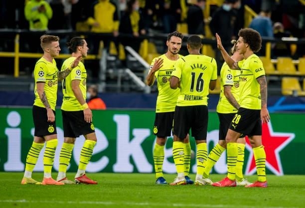 Marco Reus, Mats Hummels, Manuel Akanji and Axel Witsel of Borussia Dortmund after the final whistle during the Champions League Group C match...