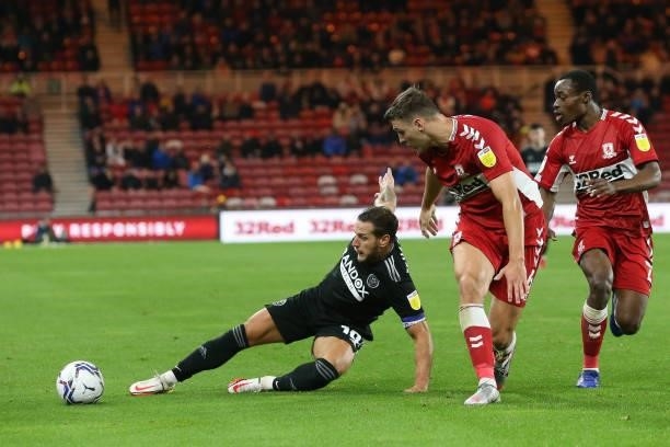 Sheffield United's Billy Sharp battles with Middlesbrough's Dael Fry during the Sky Bet Championship match between Middlesbrough and Sheffield United...