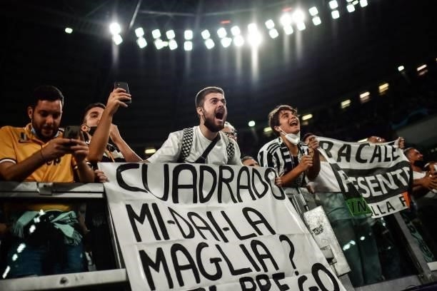 Juventus fans cheer prior to the UEFA Champions League Group H football match between Juventus and Chelsea on September 29, 2021 at the Juventus...