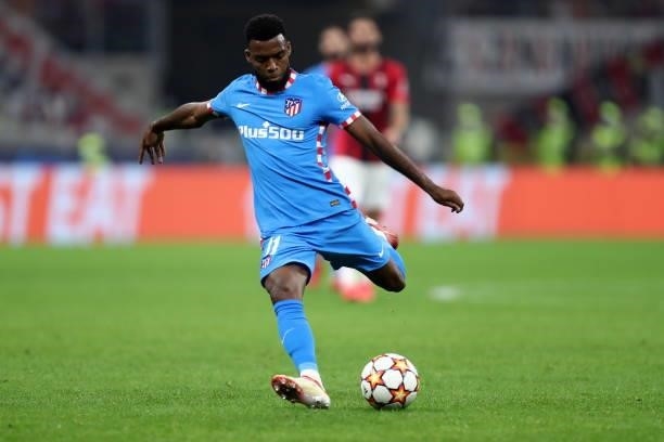 Thomas Lemar of Atletico Madrid controls the ball during the UEFA Champions League Group B match between AC Milan and Atletico Madrid at Giuseppe...