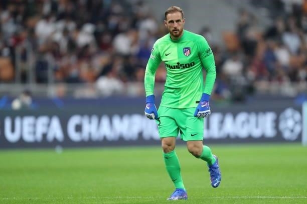 Jan Oblak of Atletico Madrid looks on during the UEFA Champions League Group B match between AC Milan and Atletico Madrid at Giuseppe Meazza Stadium...
