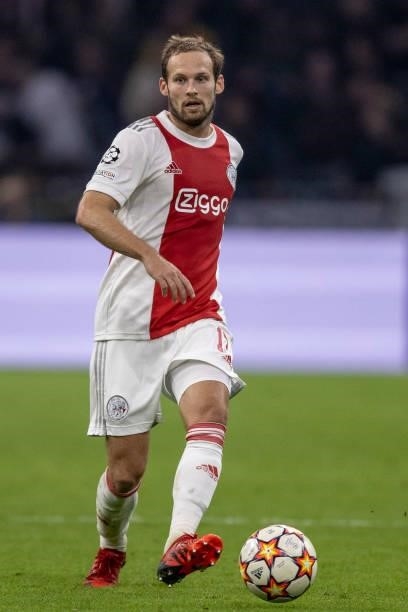 Daley Blind of AFC Ajax Controls the ball during the UEFA Champions League group C match between AFC Ajax and Besiktas at Johan Cruijff Arena on...