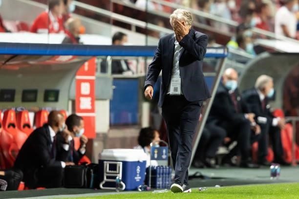 Head coach Jorge Jesus of SL Benfica looks dejected during the UEFA Champions League group E match between SL Benfica and FC Barcelona at Estadio da...