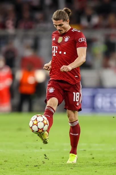 Marcel Sabitzer of Bayern Muenchen controls the ball during the UEFA Champions League group E match between FC Bayern Muenchen and Dinamo Kiev at...