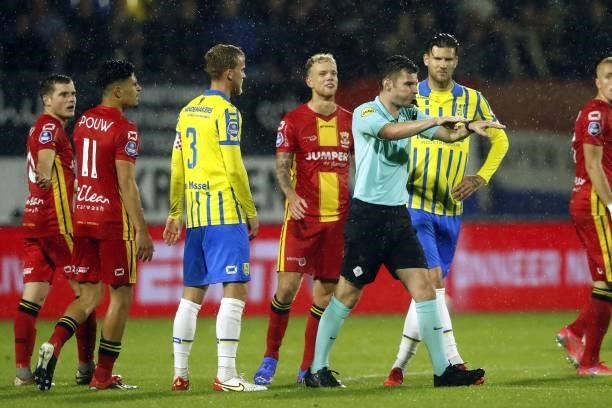 Referee Erwin Blank during the Dutch Eredivisie match between RKC Waalwijk and Go Ahead Eagles at the Mandemakers Stadium on October 2, 2021 in...