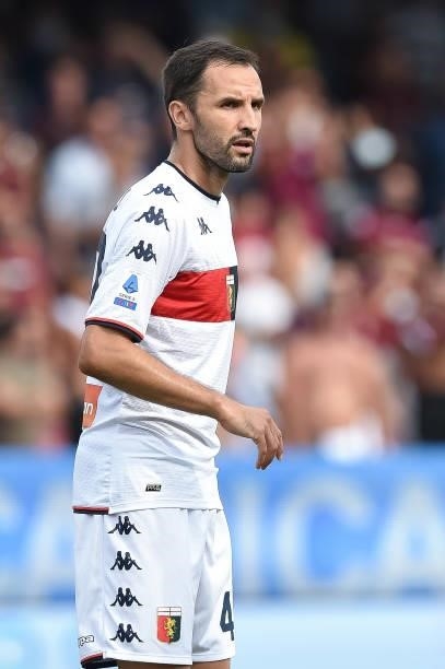 Milan Badelj of Genoa CFC during the Serie A match between US Salernitana 1919 and Genoa CFC at Stadio Arechi, Salerno, Italy on 2 October 2021.