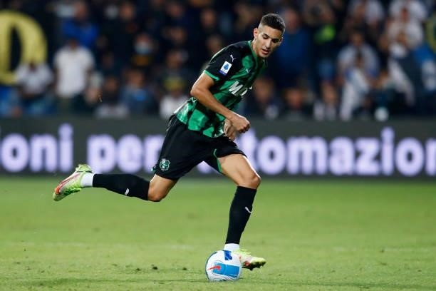 Mert Muldur of Sasssuolo controls the ball during the Serie A match between US Sassuolo and FC Internazionale at Mapei Stadium - Citta' del Tricolore...