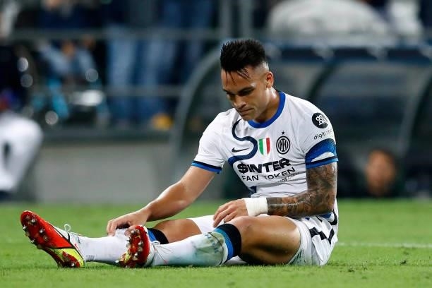 Lautaro Martinez of FC Internazionale looks dejected during the Serie A match between US Sassuolo and FC Internazionale at Mapei Stadium - Citta' del...
