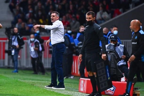 Jocelyn GOURVENEC head coach of Lille during the Ligue 1 Uber Eats match between Lille and Marseille at Stade Pierre Mauroy on October 3, 2021 in...