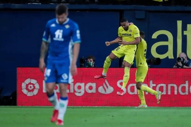 Villarreal's Arnaut Danjuma celebrate after scoring the 1-0 goal with his teammate during La Liga match between Villarreal CF and Real Betis Balompie...
