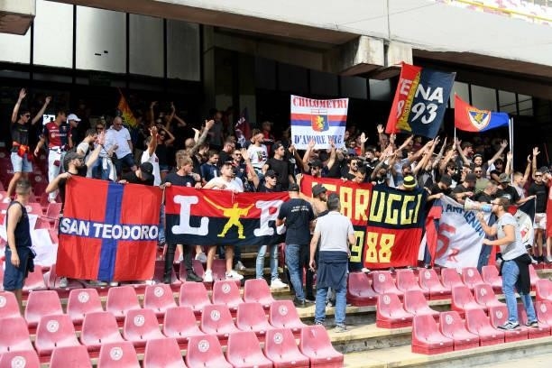 Supporters of Genoa CFC on the stands during the Serie A match between US Salernitana 1919 and Genoa CFC at Stadio Arechi, Salerno, Italy on 2...