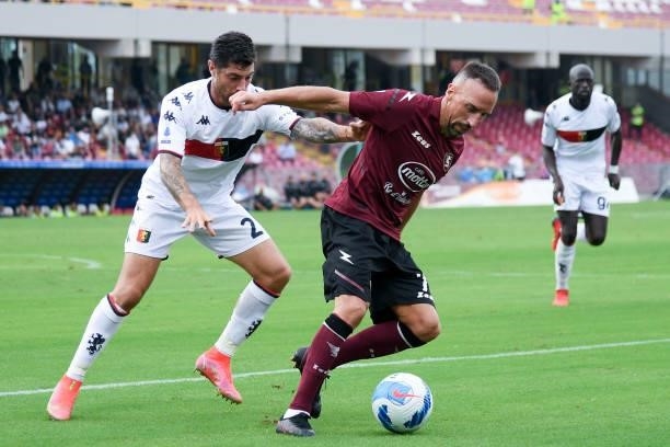 Stefano Sabelli of Genoa CFC and Franck Ribery of US Salernitana 1919 compete for the ball during the Serie A match between US Salernitana 1919 and...