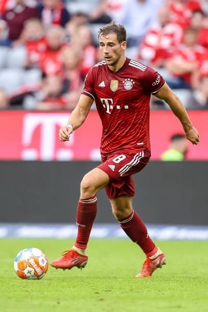 Leon Goretzka of Bayern Muenchen controls the ball during the Bundesliga match between FC Bayern Muenchen and Eintracht Frankfurt at Allianz Arena on...
