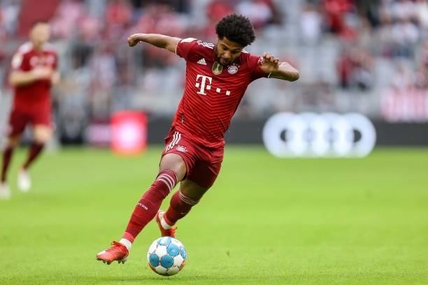 Serge Gnabry of Bayern Muenchen controls the ball during the Bundesliga match between FC Bayern Muenchen and Eintracht Frankfurt at Allianz Arena on...