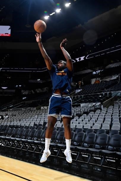 Eric Paschall of the Utah Jazz warms up before the game against the San Antonio Spurs during a pre-season game on October 4, 2021 at the AT&T Center...