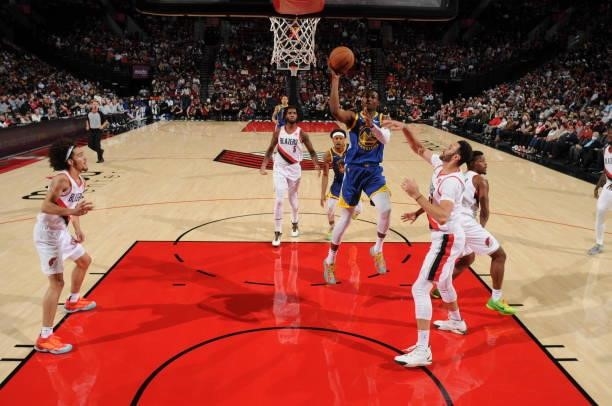 Jonathan Kuminga of the Golden State Warriors shoots the ball during a preseason game against the Portland Trail Blazers on October 4, 2021 at the...