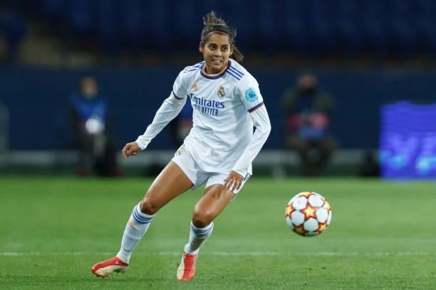 Claudia Florentino of Real Madrid controls the ball during the UEFA Women's Champions League group B match between WFC Zhytlobud-1 Kharkiv and Real...