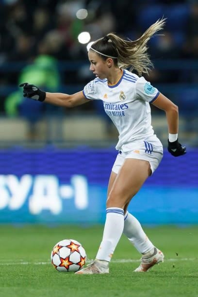 Athenea del Castillo of Real Madrid controls the ball during the UEFA Women's Champions League group B match between WFC Zhytlobud-1 Kharkiv and Real...