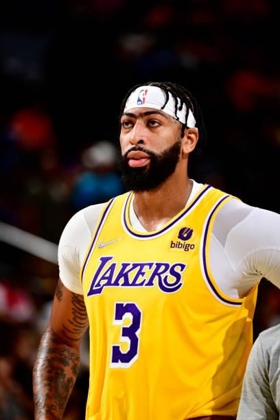 Anthony Davis of the Los Angeles Lakers looks on during the game against the Phoenix Suns during a preseason game on October 6, 2021 at Footprint...