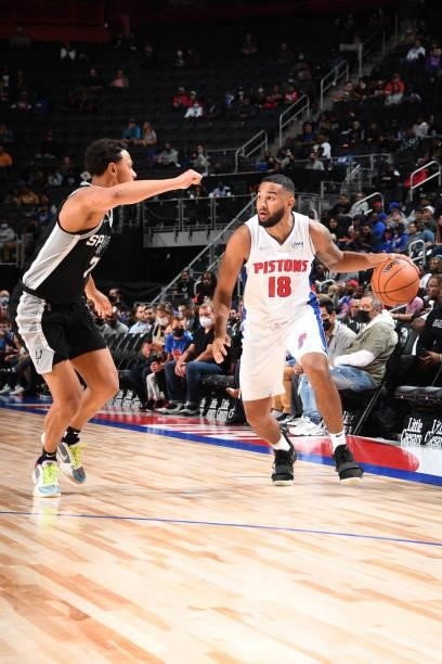Cory Joseph of the Detroit Pistons dribbles the ball during a preseason game against the San Antonio Spurs on October 6, 2021 at Little Caesars Arena...
