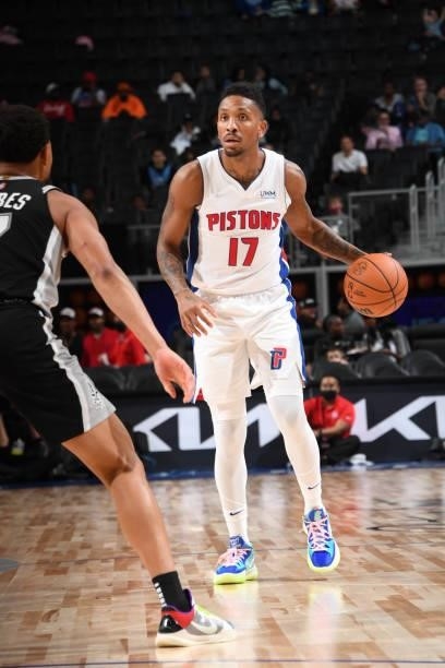 Rodney McGruder of the Detroit Pistons dribbles the ball during a preseason game against the San Antonio Spurs on October 6, 2021 at Little Caesars...