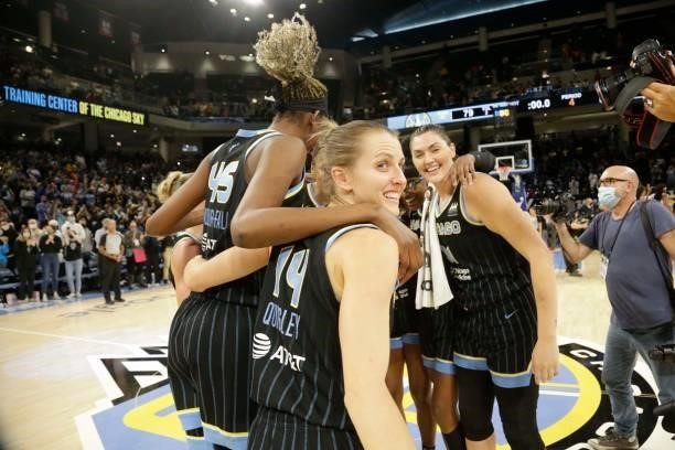 The Chicago Sky celebrate after the game against the Connecticut Sun during Game 4 of the 2021 WNBA Semifinals on October 6, 2021 at the Wintrust...