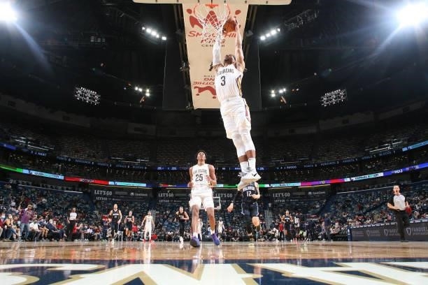 Josh Hart of the New Orleans Pelicans dunks the ball against the New Orleans Pelicans on October 6, 2021 at the Smoothie King Center in New Orleans,...