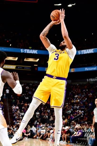 Anthony Davis of the Los Angeles Lakers shoots the ball against the Phoenix Suns during a preseason game on October 6, 2021 at Footprint Center in...