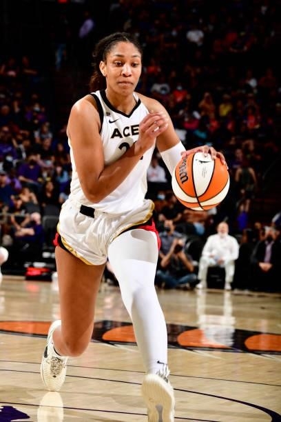 Ja Wilson of the Las Vegas Aces drives to the basket against the Phoenix Mercury during Game Four of the 2021 WNBA Semifinals on October 6, 2021 at...