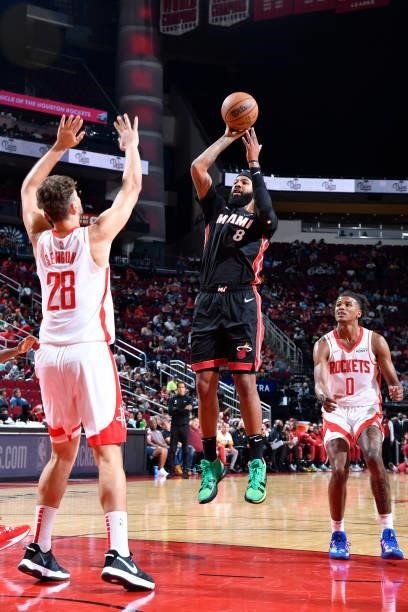 Markieff Morris of the Miami Heat shoots the ball during a preseason game against the Houston Rockets on October 7, 2021 at the Toyota Center in...