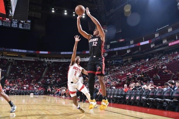 Dru Smith of the Miami Heat shoots the ball during a preseason game against the Houston Rockets on October 7, 2021 at the Toyota Center in Houston,...