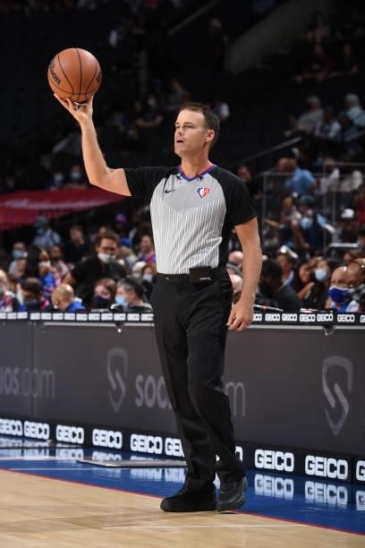 Referee Mark Lindsay looks on during a preseason game on October 7, 2021 at Wells Fargo Center in Philadelphia, Pennsylvania. NOTE TO USER: User...