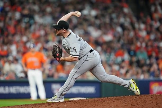 Liam Hendriks of the Chicago White Sox pitches during Game 2 of the ALDS between the Chicago White Sox and the Houston Astros at Minute Maid Park on...