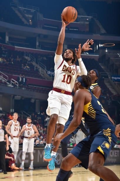 Darius Garland of the Cleveland Cavaliers shoots the ball during a preseason game against the Indiana Pacers on October 8, 2021 at Rocket Mortgage...