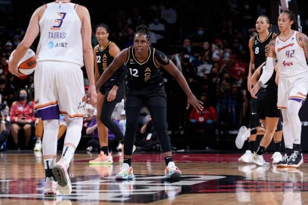 Chelsea Gray of the Las Vegas Aces plays defense during the game against the Phoenix Mercury during Game Five of the 2021 WNBA Semifinals on October...
