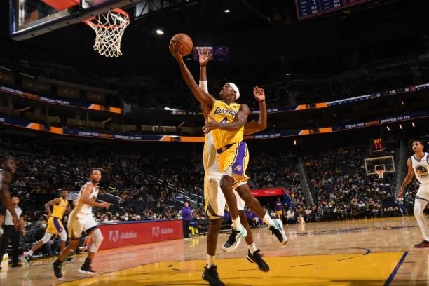 Rajon Rondo of the Los Angeles Lakers drives to the basket during a preseason game against the Golden State Warriors on October 8, 2021 at Chase...