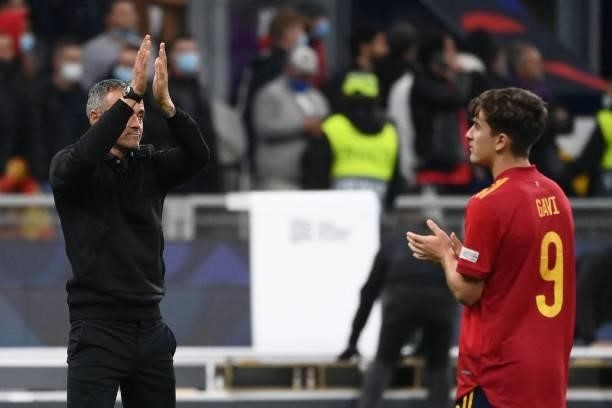 Spain's coach Luis Enrique reacts at the end of the Nations League final football match between Spain and France at San Siro stadium in Milan, on...