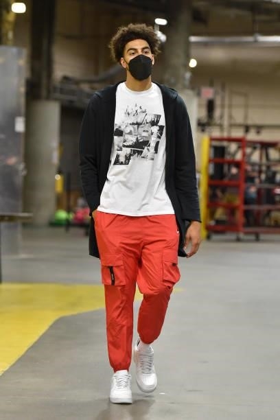 Brodric Thomas of the Cleveland Cavaliers arrives to the arena prior to a preseason game against the Chicago Bulls on October 10, 2021 at Rocket...