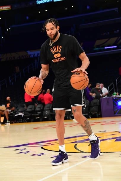 JaVale McGee of the Phoenix Suns warms up before the preseason game against the Los Angeles Lakers on October 10, 2021 at STAPLES Center in Los...