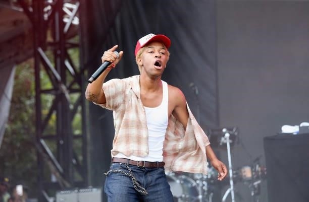 KennyHoopla performs in concert during day two of the second weekend of Austin City Limits Music Festival at Zilker Park on October 10, 2021 in...