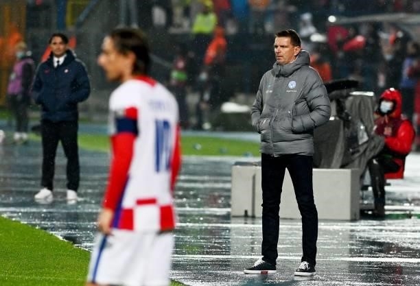 Slovakia's head coach Stefan Tarkovic looks on during the FIFA World Cup Qatar 2022 qualification Group H football match between Croatia and Slovakia...