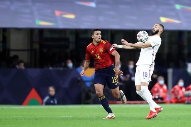 Karim Benzema of France controls the ball during the UEFA Nations League Final match between the Spain and France at San Siro Stadium on October 10,...