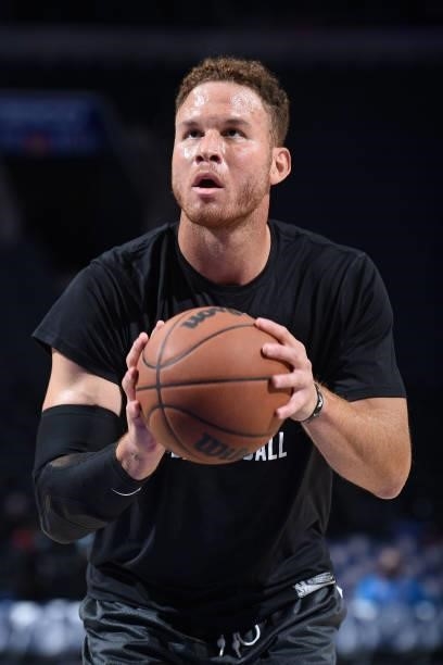 Blake Griffin of the Brooklyn Nets warms up before a preseason game on October 11, 2021 at Wells Fargo Center in Philadelphia, Pennsylvania. NOTE TO...