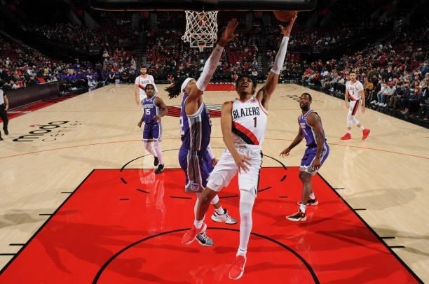 Anfernee Simons of the Portland Trail Blazers shoots the ball against the Sacramento Kings during a preseason game on October 11, 2021 at the Moda...