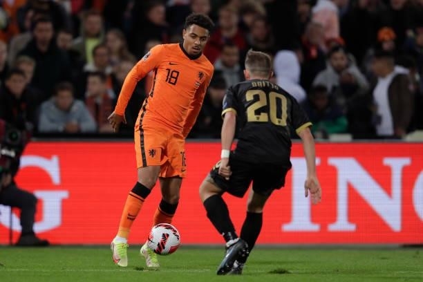 Donyell Malen of Holland, Ethan Britto of Gibraltar during the World Cup Qualifier match between Holland v Gibraltar at the De Kuip on October 11,...